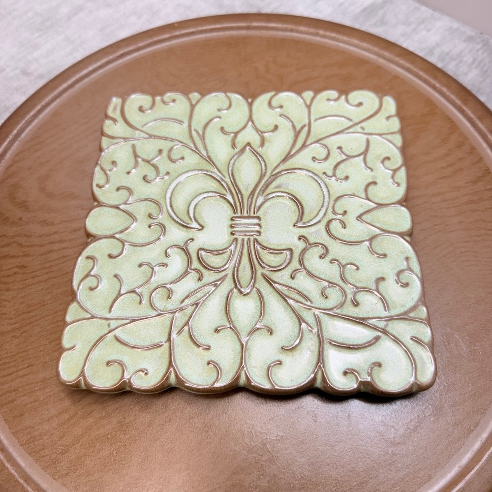 VTG Frankoma Pottery Fleur de Lis Trivet Prairie Green Ceramic 3TR Scalloped